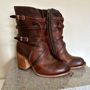 Freebird Boots - Baker Size 7